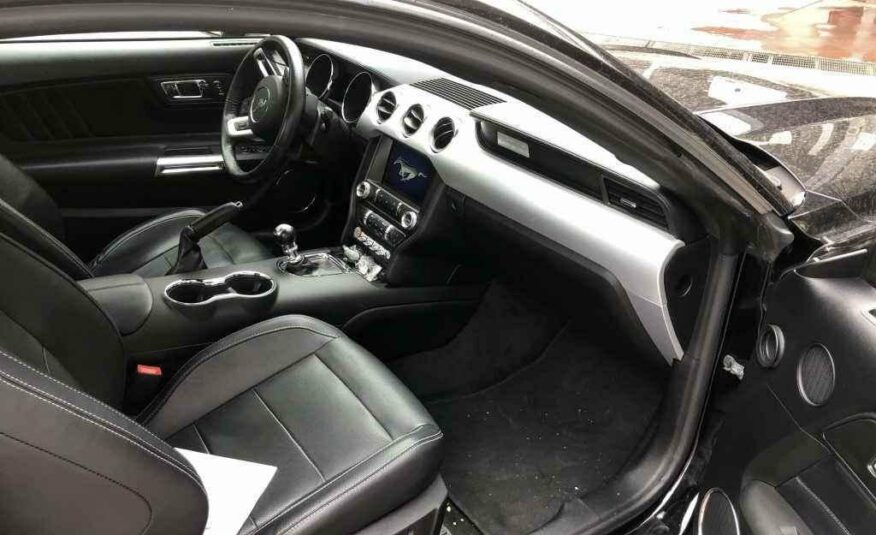 FORD – Mustang – Convertible 2.3 EcoBoost
